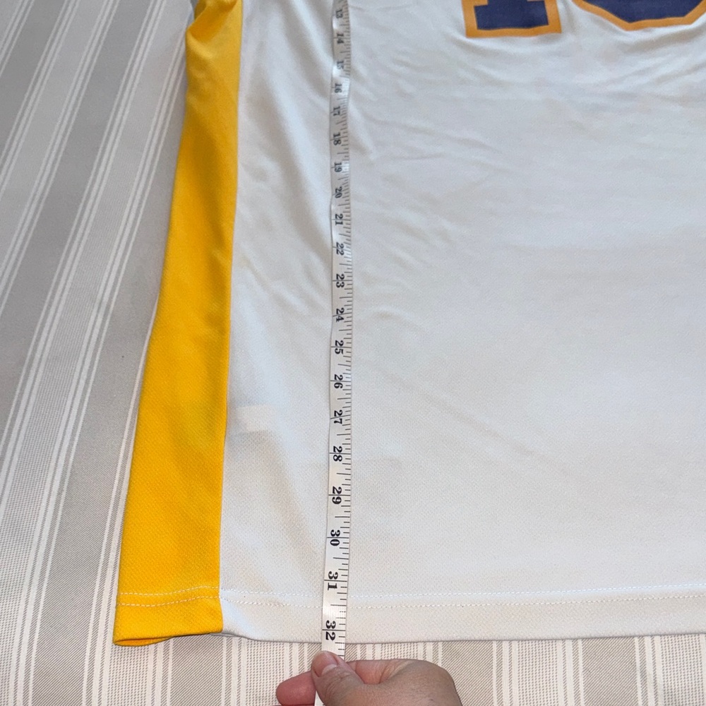 Adidas Lakers White and Yellow Basketball Jersey - Picture 9 of 12